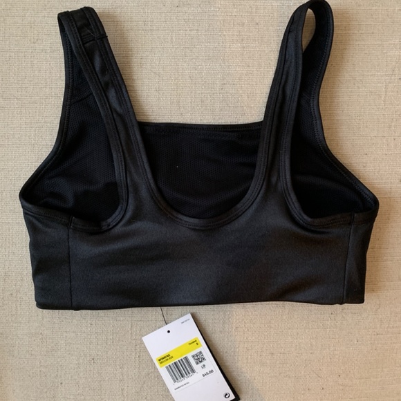 Nike Swoosh Sports Bra - Picture 2 of 2